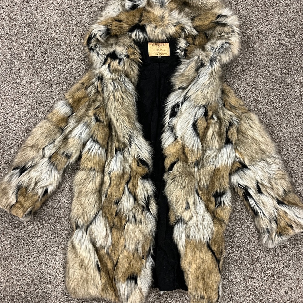 Wolverine Faux Fur Coat – SpiritHoods (XS)